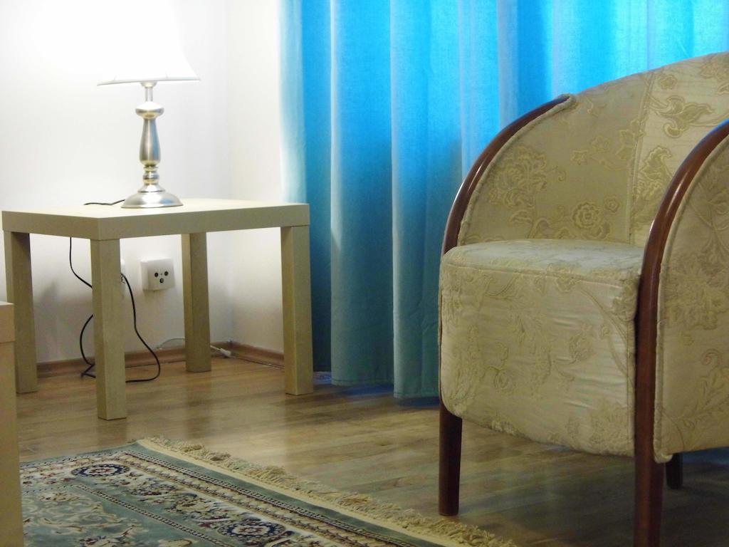 Fukas Apartments Нитра Стая снимка
